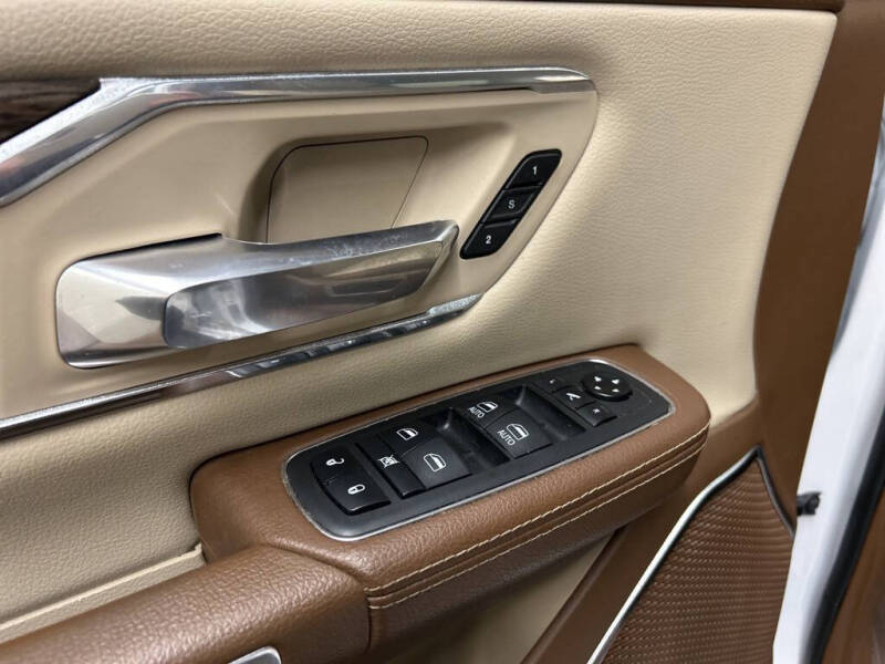 2019 RAM 1500 Laramie