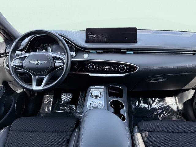 2022 Genesis GV70 2.5T Standard