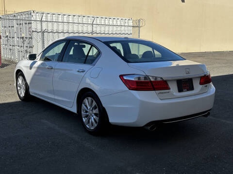 2013 Honda Accord EX-L V6 w/Navi