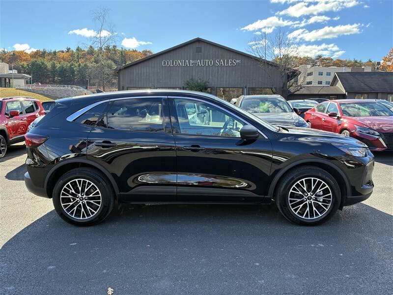 2023 Ford Escape Hybrid Active