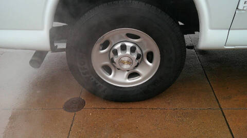 2022 Chevrolet Express 2500