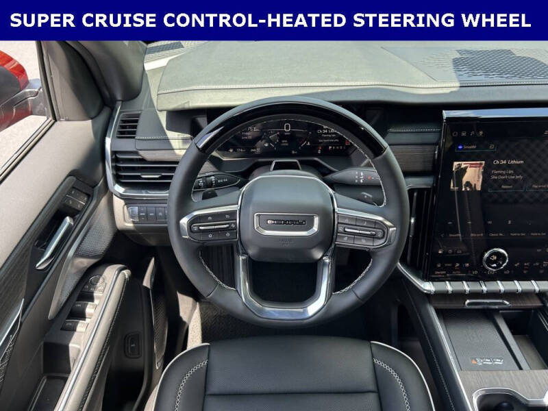 2025 GMC Acadia Denali