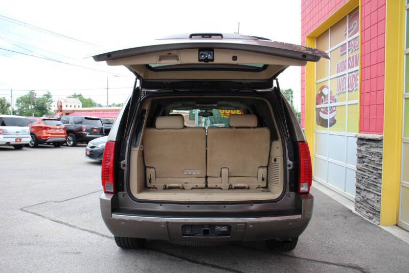 2013 Cadillac Escalade Luxury