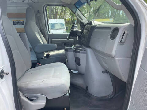 2012 Ford E-Series E-250