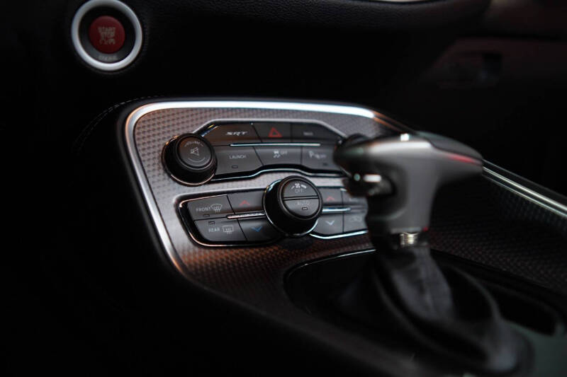 2015 Dodge Challenger SRT Hellcat