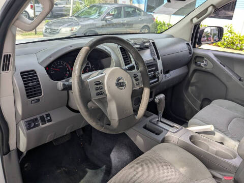 2017 Nissan Frontier SV