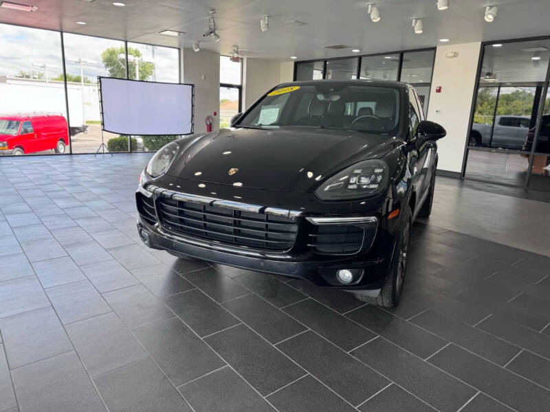2018 Porsche Cayenne Platinum Edition
