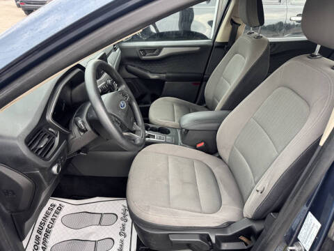 2020 Ford Escape S