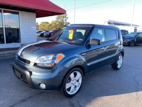 2010 Kia Soul for sale at BORGMAN OF HOLLAND LLC in Holland MI