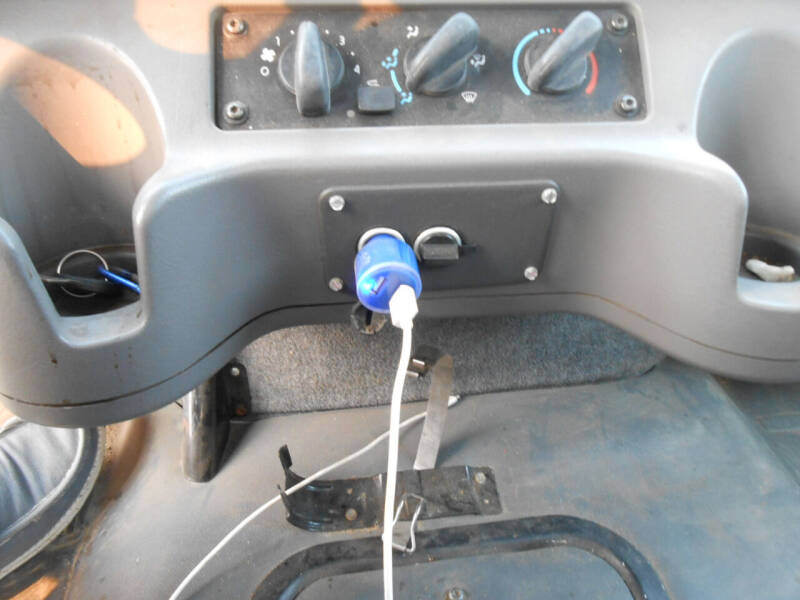 2007 Freightliner M2 106