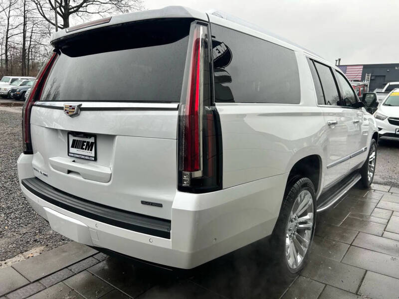 2020 Cadillac Escalade ESV Luxury