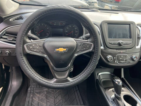 2017 Chevrolet Malibu LT