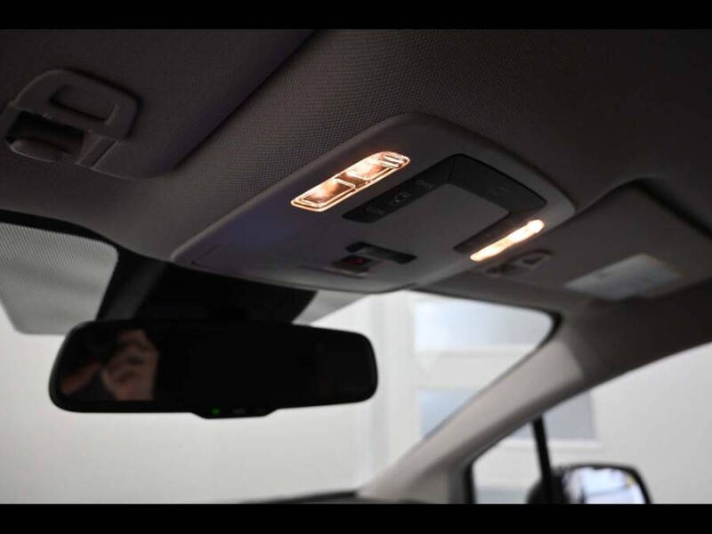 2026 Toyota Sienna LE 8-Passenger