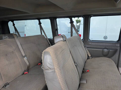 2017 Chevrolet Express LT 3500