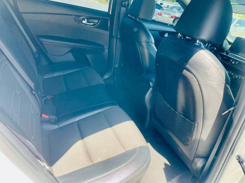 2021 Kia Forte GT Line