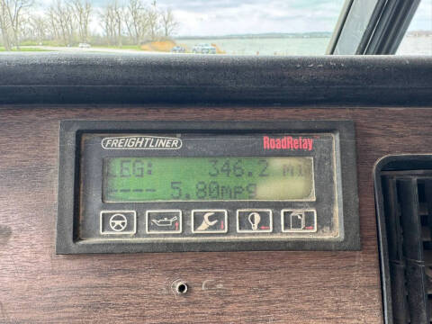 1995 Freightliner FLD120