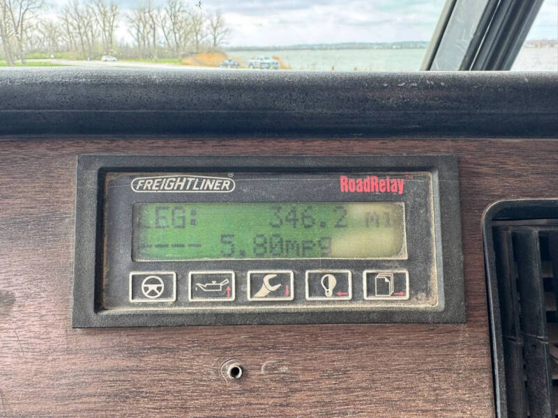 1995 Freightliner FLD120