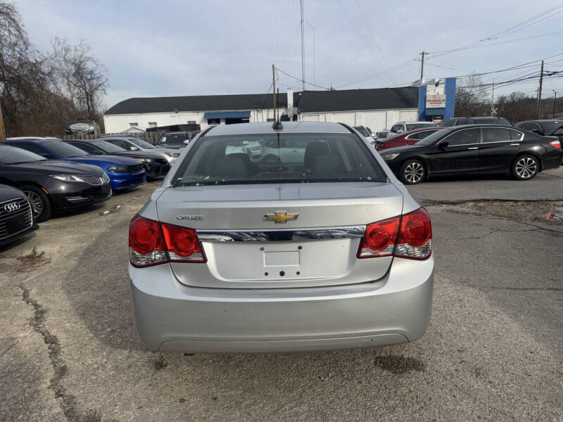2015 Chevrolet Cruze LS Auto