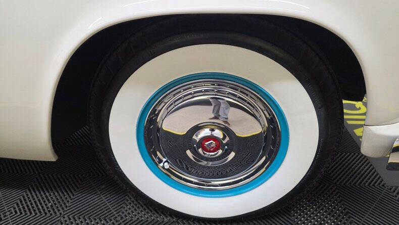 1956 Ford Thunderbird