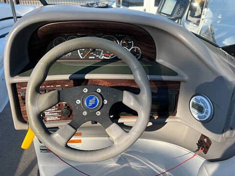 2001 Four Winns FUNSHIP 254