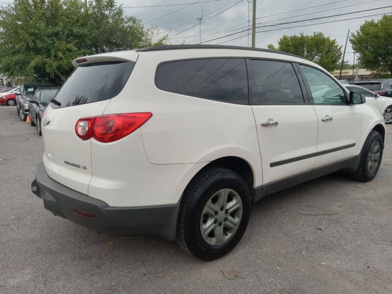 2012 Chevrolet Traverse LS