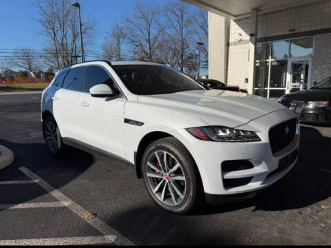 2017 Jaguar F-PACE 35t Prestige