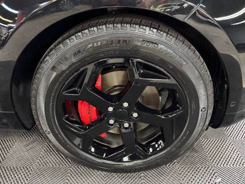 2021 Land Rover Range Rover Sport HSE Silver Edition