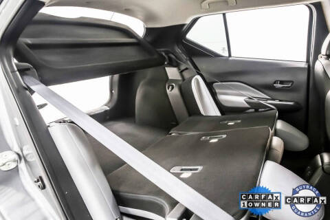 2022 Nissan Kicks SR