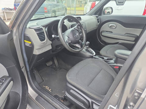 2015 Kia Soul +