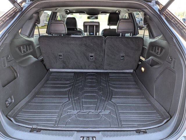 2022 Ford Edge ST