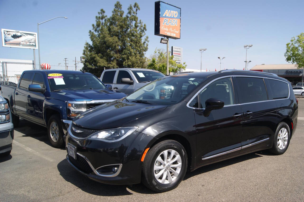 2019 Chrysler Pacifica for sale at Auto Plaza in Fresno, CA