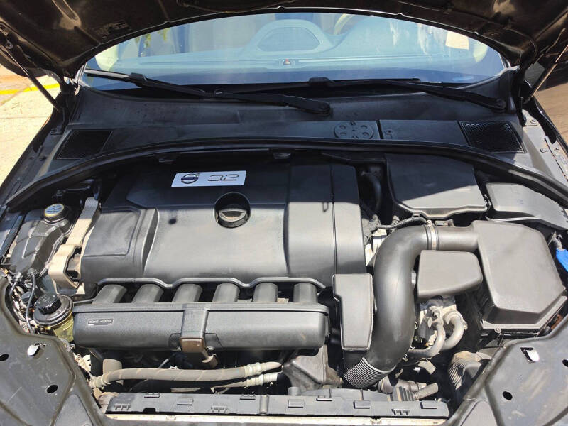 2014 Volvo XC70 3.2 Premier Plus
