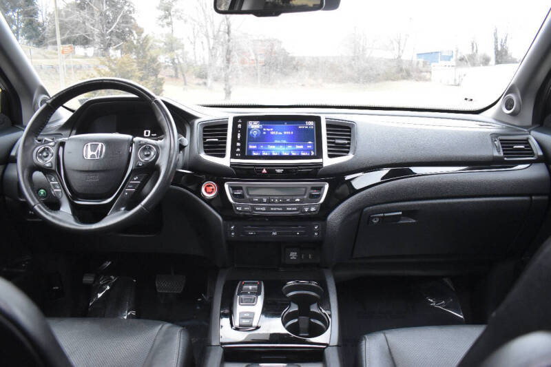 2017 Honda Pilot Elite