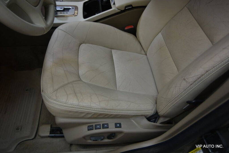 2010 Volvo XC70 3.2