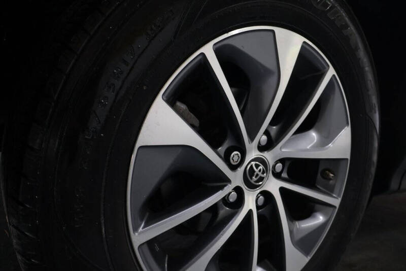 2018 Toyota RAV4 Hybrid XLE