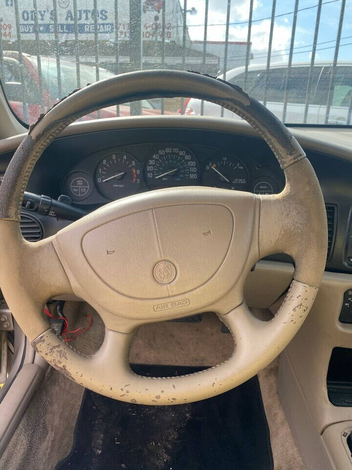 Beige 2001 Buick Regal LS LS 4dr Sedan 2