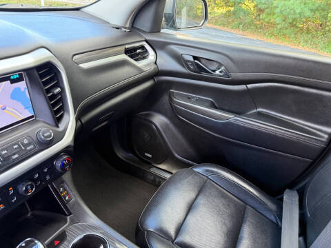 2019 GMC Acadia SLT-1