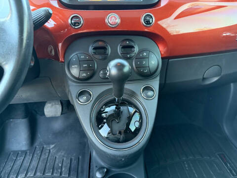 2012 FIAT 500 Lounge