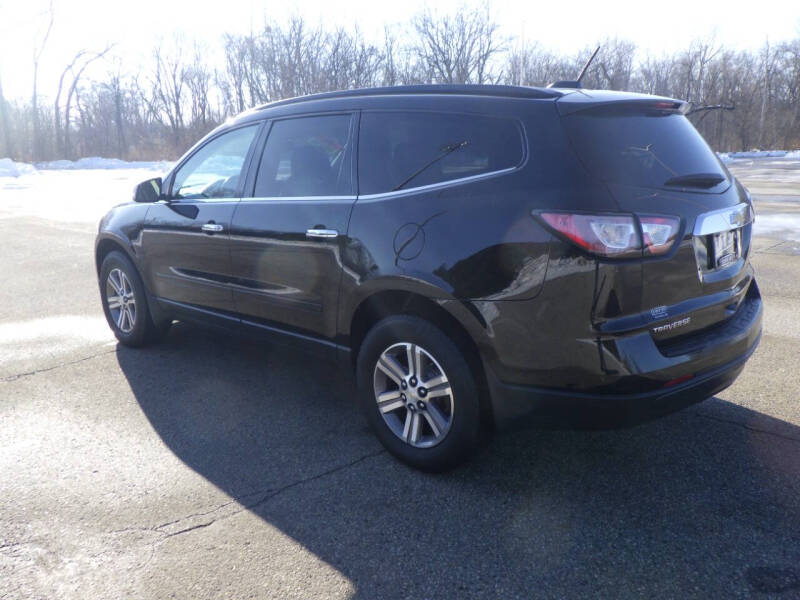 2017 Chevrolet Traverse LT