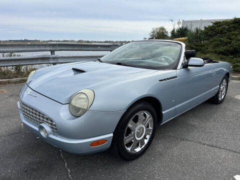 2004 Ford Thunderbird Deluxe