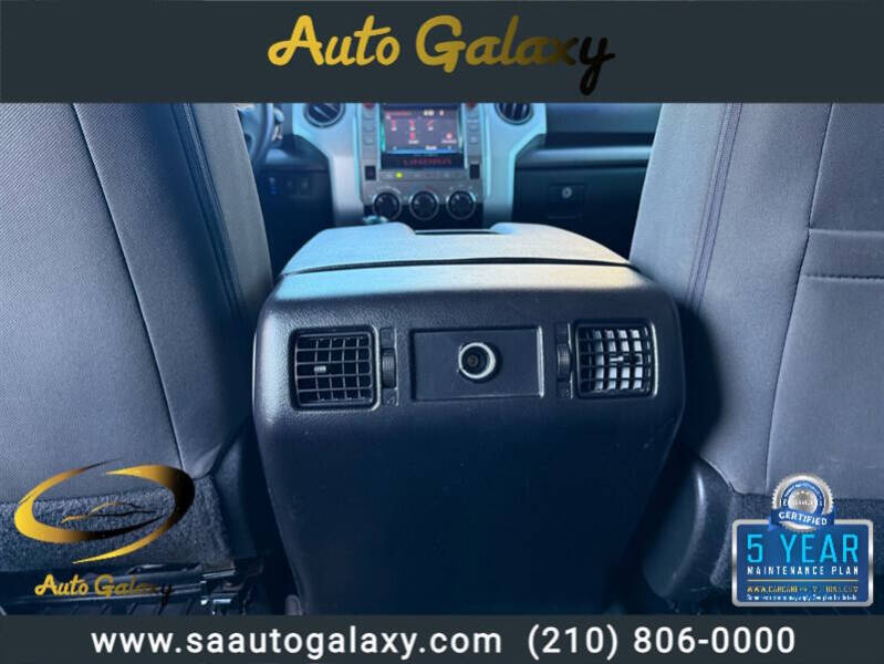 2015 Toyota Tundra SR5