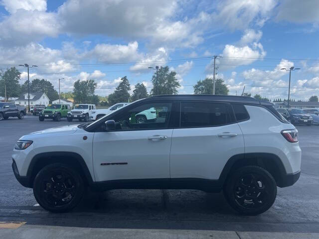 2023 Jeep Compass Trailhawk