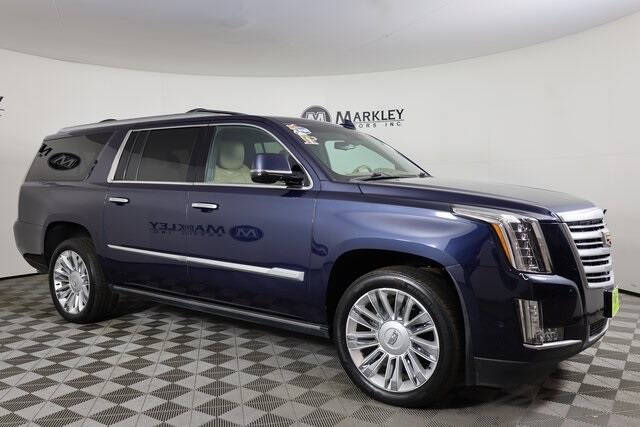 2019 Cadillac Escalade ESV Platinum