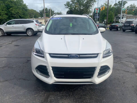 2014 Ford Escape for sale at DTH FINANCE LLC in Toledo OH