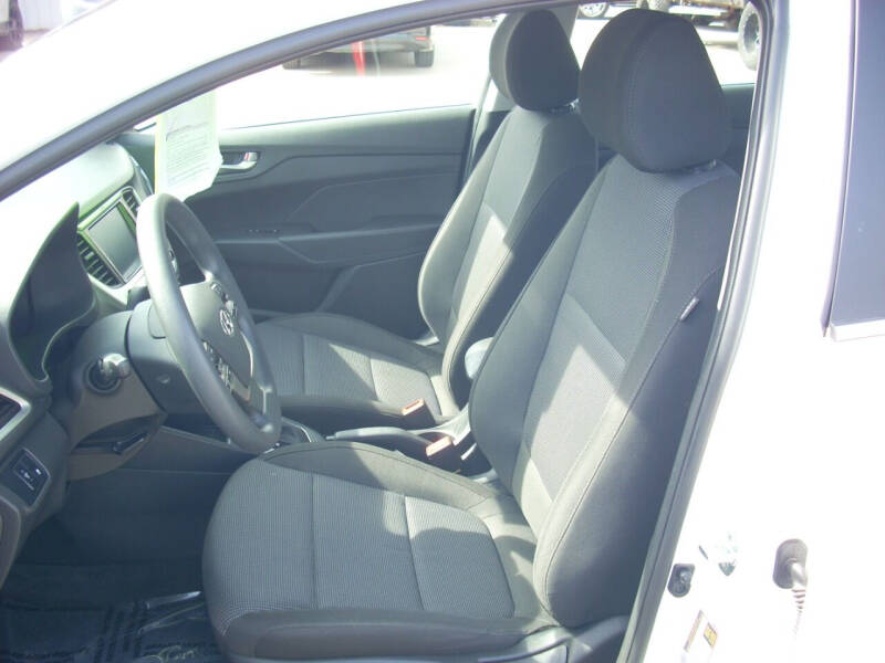 2022 Hyundai Accent SE