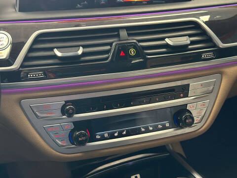 2017 BMW 7 Series 750i xDrive