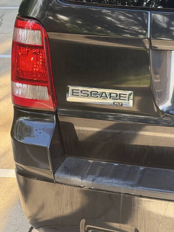 2011 Ford Escape XLT