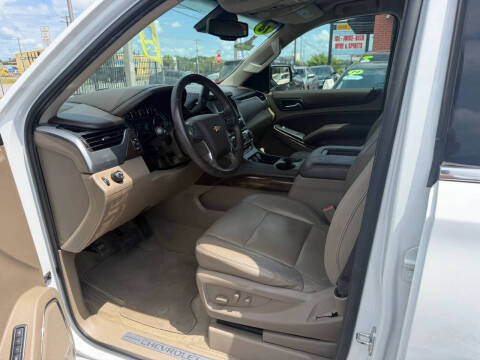 2018 Chevrolet Suburban LT