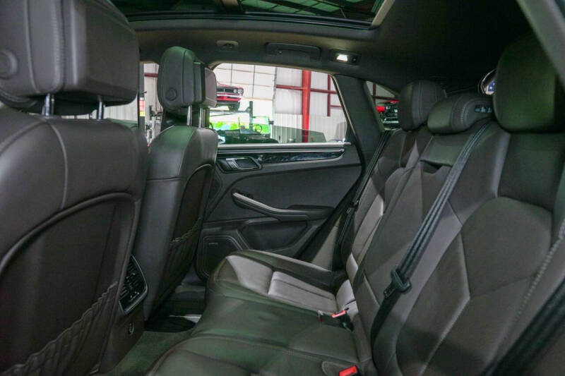 2018 Porsche Macan