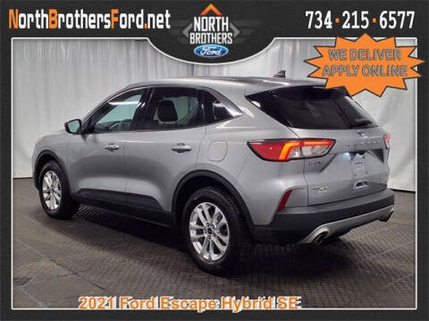 2021 Ford Escape Hybrid SE